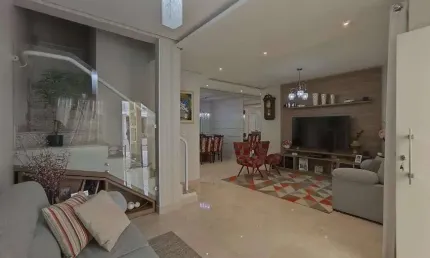 Sobrado em condominio - 3 quartos (1 suite com closet) - 2 vagas cobertas.