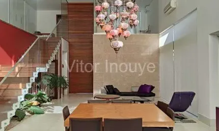 Condominio Alphaville - Casa com 5 quartos (3 suites), 4 vagas de garagem.