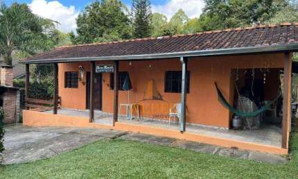 Casa com 4 dormitórios à venda, 210 m² por R$ 750.000,00 - Condomínio Meu Recanto - Embu das Artes/SP