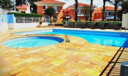 Linda casa c/ 4 Dormitórios – 2 suítes – Granja Vianna