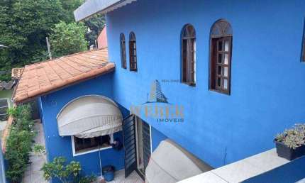 Casa 4  dormitórios sendo 1 suíte, 4 vagas e 3 banheiros à Venda, 119 m² por R$ 650.000 - Chác. Agrindus