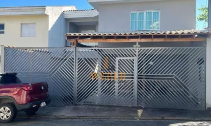 Casa com 3 quartos à venda na Rua Jacques Pilon, Vila Piauí, São Paulo