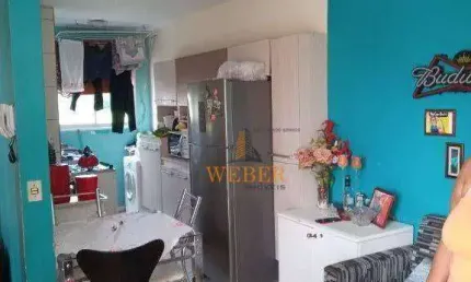 Apartamento e dormitórios, condomínio bem cuidado, ótima localização, em frente pto final 2 linhas ônibus, ao lado de supermercado, prox. Rap Tavares