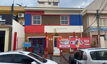 Casa comercial com 6 salas para alugar na Rua Thereza Maria Luizetto, Centro, Taboão da Serra