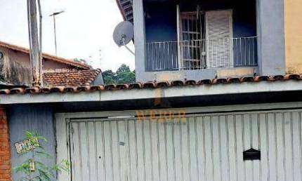 Sobrado 180m² 4 dormitórios sendo 1 suíte, 2 vagas - Instituto Previdência