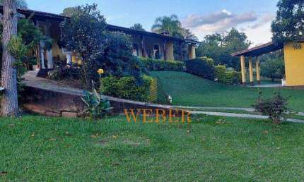 Chácara com 3 dormitórios à venda, 3000 m² por R$ 790.000,00 - Reneville - Mairinque/SP