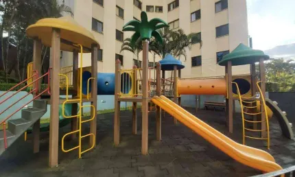 Apartamento com 2 dormitórios à venda, 56 m² por R$ 340.000,00 - Jardim Henriqueta - Taboão da Serra/SP