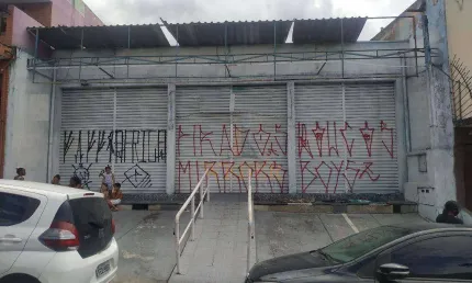 Barracão / Galpão / Depósito com 4 salas para alugar na Rua Afonso Rodrigues Ferreira, Jardim Santa Cruz, Taboão da Serra