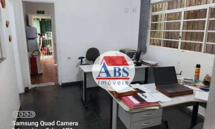 casa com edícula comercial lado indústria Vila Elizabeth