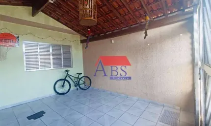 Casa com 2 dormitórios à venda, 72 m² por R$ 340.000 - Maracanã - Praia Grande/SP