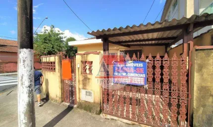 Casa com 2 dormitórios para alugar, 70 m² por R$ 3.500,00/mês - Vila Nova - Cubatão/SP