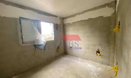 Apartamento com 2 dormitórios. Aceita FGTS e financiamento.