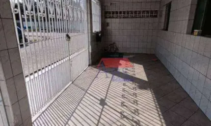 Casa à venda por R$ 500.000,00 - Jardim Trinta e Um de Março - Cubatão/SP