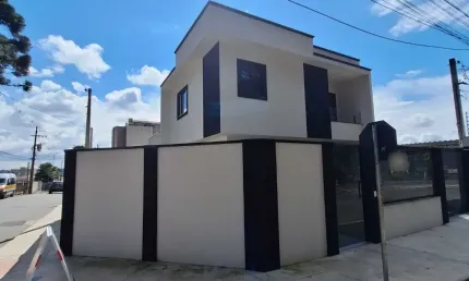 Sobrado no  Parque Da Fonte, São José dos Pinhais/PR