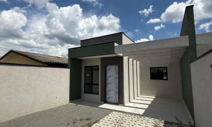 Belissima Casa a Venda Contendo 03 Dormitórios e Edícula no Jardim Cruzeiro em São José dos Pinhais
