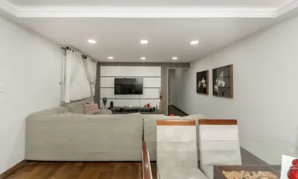 Sobrado para venda em Sítio da Figueira com 3 quartos, sendo 1 suíte, 260m²