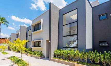 Casa em condomínio para venda em Campo Belo com 4 quartos, sendo 4 suítes, 401.12m²
