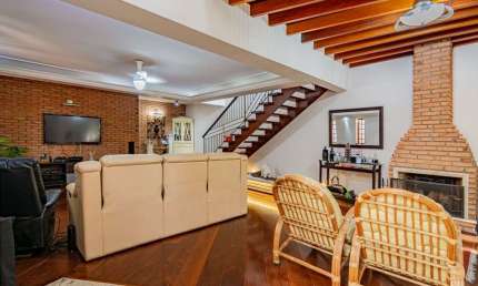 Sobrado para venda em Vila Romana com 3 quartos, sendo 1 suíte, 250m²