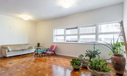Apartamento tipo para venda com 3 quartos, sendo 1 suíte, 144m²