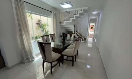 Sobrado para venda em Mooca com 4 quartos, sendo 2 suítes, 208m²