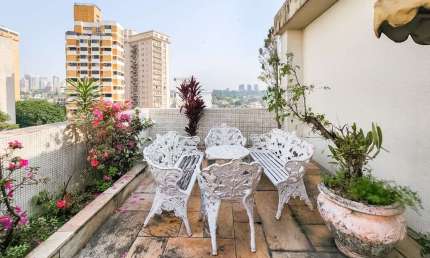 Cobertura para venda com 3 quartos, sendo 3 suítes, 620m²