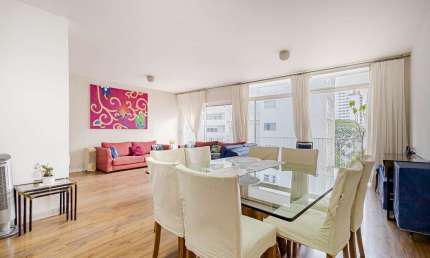 Apartamento tipo para venda com 3 quartos, sendo 1 suíte, 141m²
