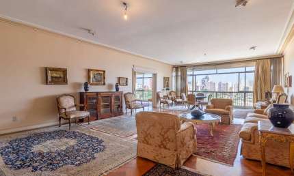 Apartamento tipo para venda com 4 quartos, sendo 1 suíte, 408m²