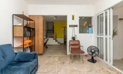 Casa de vila para venda em Vila Parque Jabaquara com 3 quartos, sendo 2 suítes, 216m²