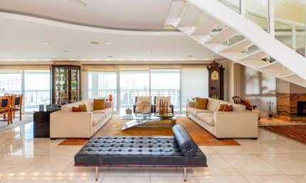 Cobertura para venda com 4 quartos, sendo 3 suítes, 847m²