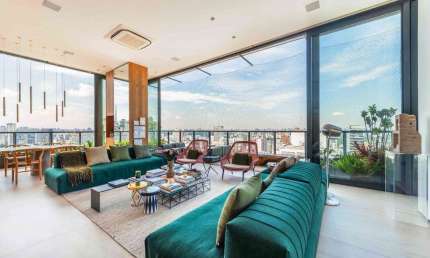 Cobertura para venda com 4 quartos, sendo 4 suítes, 408m²
