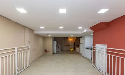Casa em condomínio para venda com 3 quartos, sendo 1 suíte, 140m²