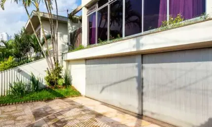 Casa tipo para venda em Jardim São Bento com 4 quartos, sendo 1 suíte, 442m²