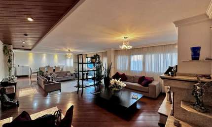 Apartamento tipo para venda com 4 quartos, sendo 2 suítes, 274m²