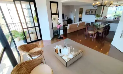 Apartamento tipo para venda em Cidade Monções com 3 quartos, sendo 1 suíte, 138m²