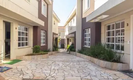 Casa no condomínio exclusive residencial para venda com 3 quartos, sendo 1 suíte, 94m²