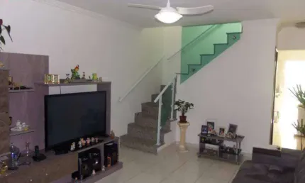 Sobrado com 3 dormitórios à venda, 109 m² por R$ 810.000,00 - Vila Carrão - São Paulo/SP