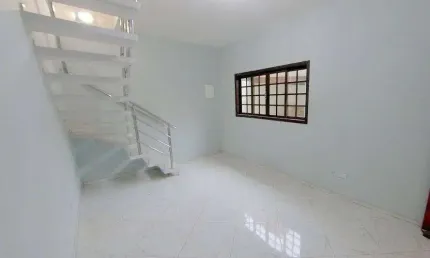 Casa com 4 dormitórios à venda, 169 m² por R$ 580.000,00 - Parque Maria Luiza - São Paulo/SP