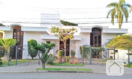 Casa no Jardim Guedala à 10 minutos do metrô São Paulo - Morumbi.