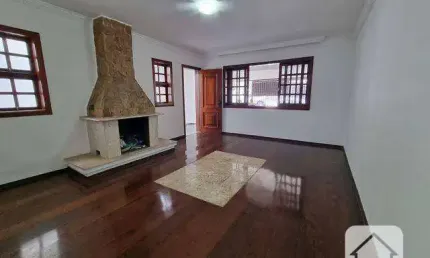 Sobrado reformado à venda 450m  no Butantã, próximo do Metrô Vila Sônia, Butantã, São Paulo.