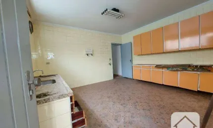 Casa com 3 quartos à venda na Rua Emília Maria Ramalho Torres, 40, Jardim Rizzo, São Paulo