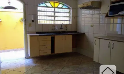 Casa com 3 quartos à venda na Rua Doutor Edmur de Castro Cotti, 168, Jardim Rizzo, São Paulo