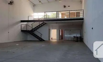 Oportunidade única! Galpão para alugar, 260 m² por R$ 13.500/mês, a 3 minutos a pé do metrô Vila Sônia!