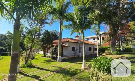 Chácara com 6 suites à venda, 5000 m² por R$ 2.380.000 - Condomínio Itaembu - Itatiba/SP