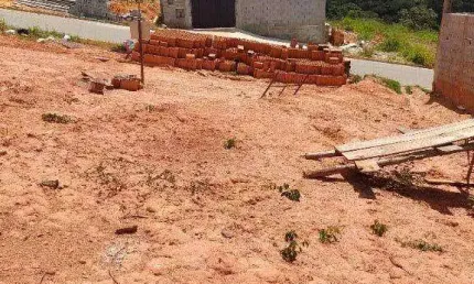 Terreno à venda, 283 m2 por R$ 159.000 - Jardim Nardin - Itatiba/SP