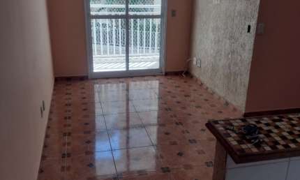 Apartamento com 3 quartos para alugar na Rua Jade, 5, Vila Ercília, Jandira