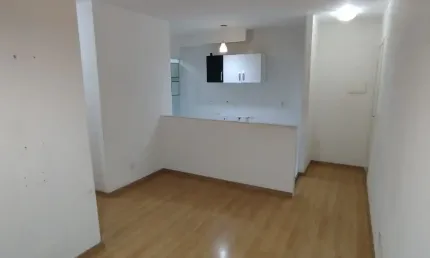 Apartamento 3 dormitórios 3° andar $ 2.000 1 vaga em jandira