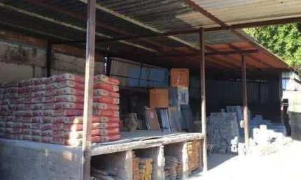 Galpão à venda por R$ 250.000,00 - Paciência - Sabará/MG