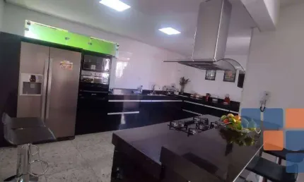 Casa à venda por R$ 970.000 - Siderúrgica - Sabará/MG