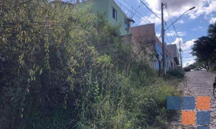 Terreno à venda na Rua Doutor Antônio Vaz da Silva, Vila Real, Sabará
