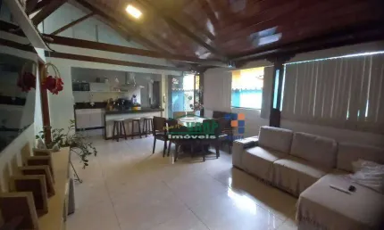 Casa com 6 dormitórios à venda por R$ 800.000 - Centro - Sabará/MG